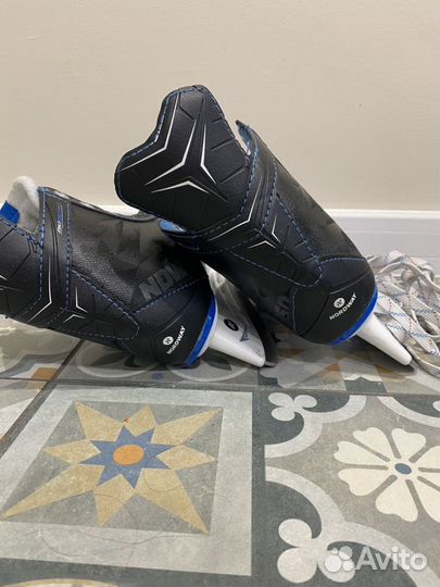 Коньки детские 29-33 (с механизмом меняющим размер