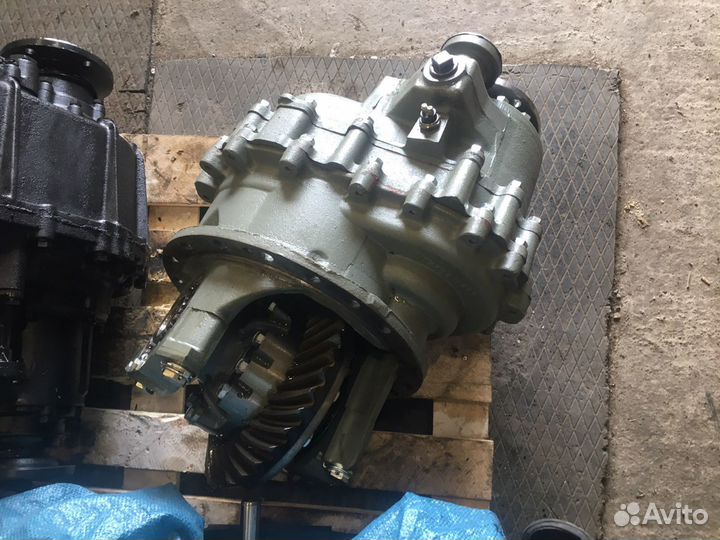 Редуктор на Камаз 6520