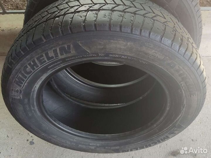 Michelin Latitude Tour HP 225/65 R17 102H