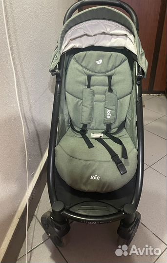 Прогулочная коляска joie