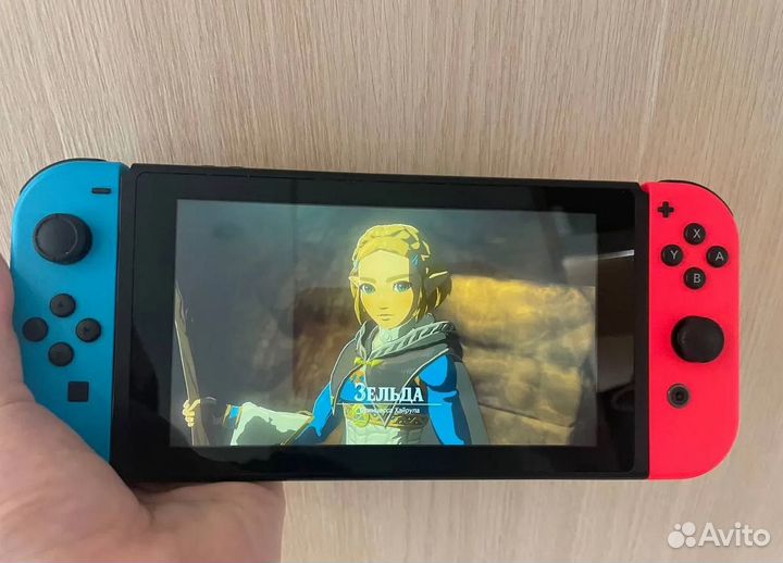 Nintendo Switch Прошитая + 390 игр
