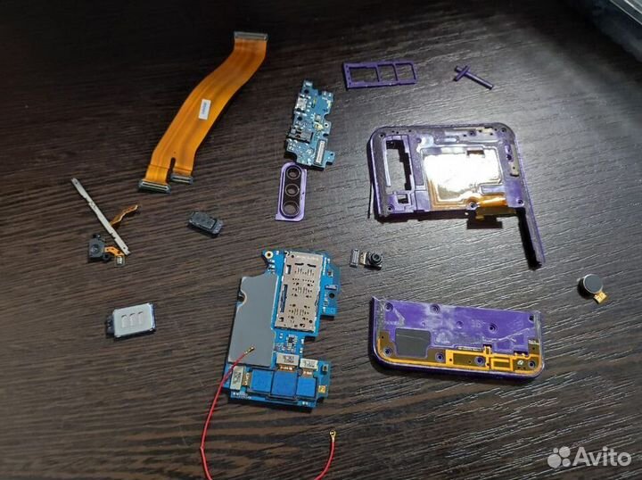Телефон Samsung A30S разбор запчасти