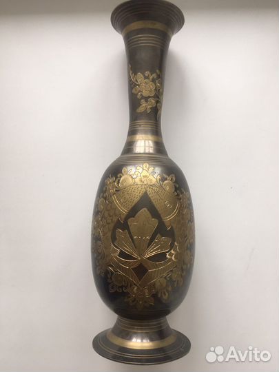 Ваза металлическая