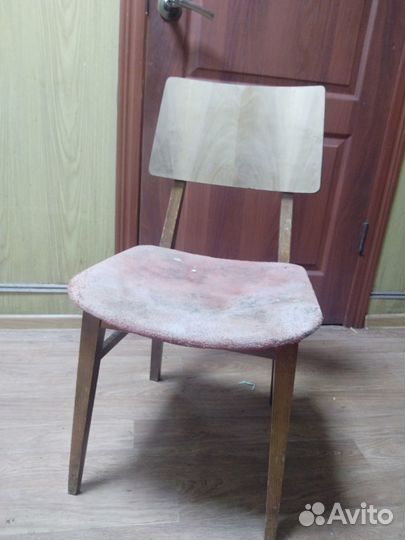 Стул деревянный старый СССР