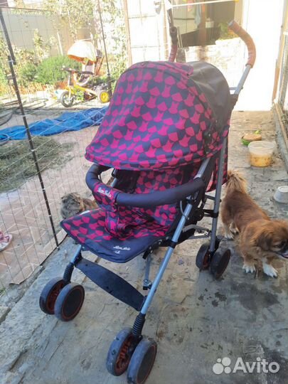 Прогулочная коляска