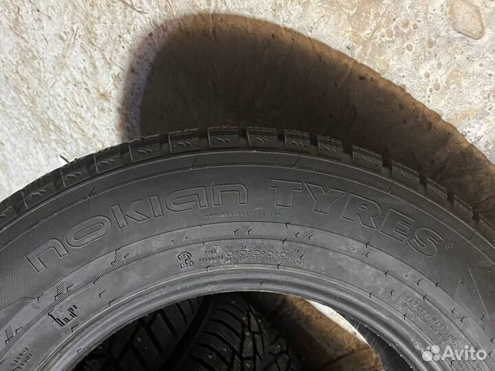Nokian Tyres Nordman 7 SUV 215/65 R16 102