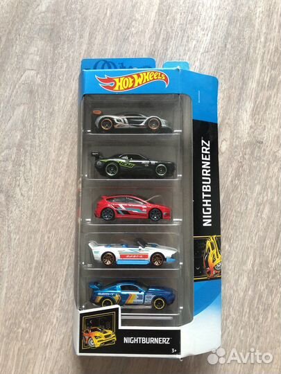 Набор машин Hot Wheels