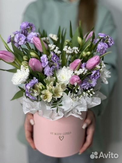 Букет в шляпной коробке к 14 февраля