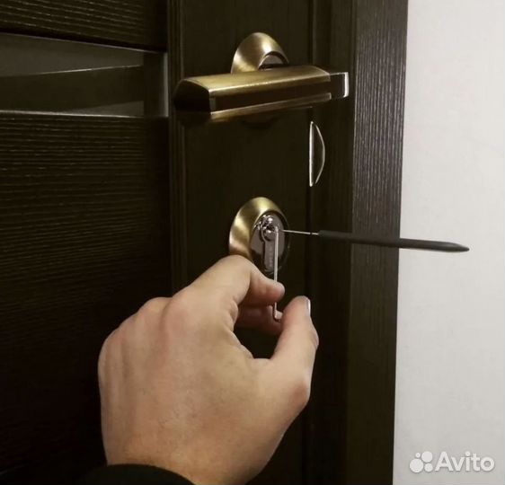 Вскрытие замков,автомобилей,сейфов круглосуточно
