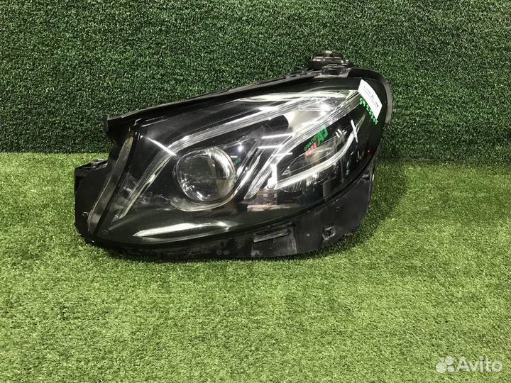 Фара левая Mercedes-Benz E-Class