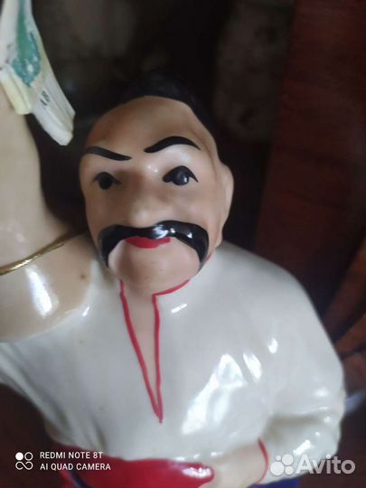 Штоф Статуэтка