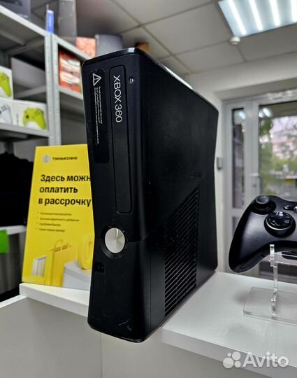 Xbox 360 250 gb 2 геймпада+ fifa 14