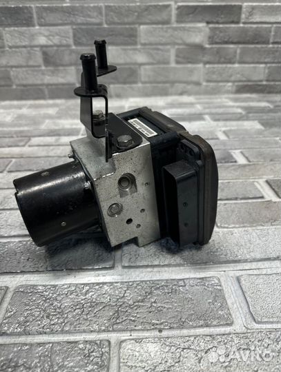 Блок ABS Bmw 5 E60 N52B25 2009