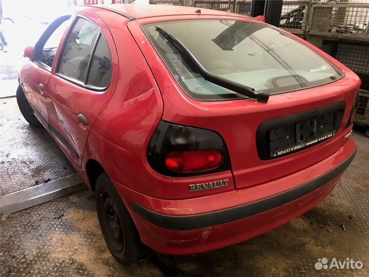 Разбор на запчасти Renault Megane