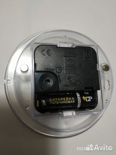 Часы - магнит