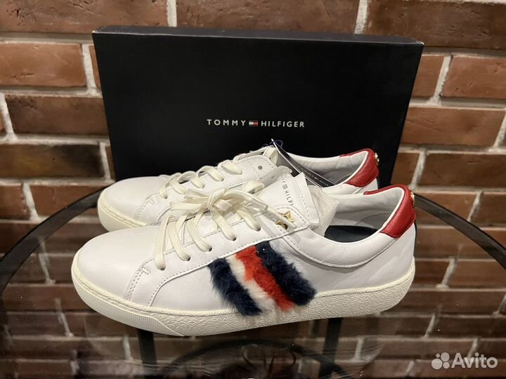 Tommy hilfiger кеды