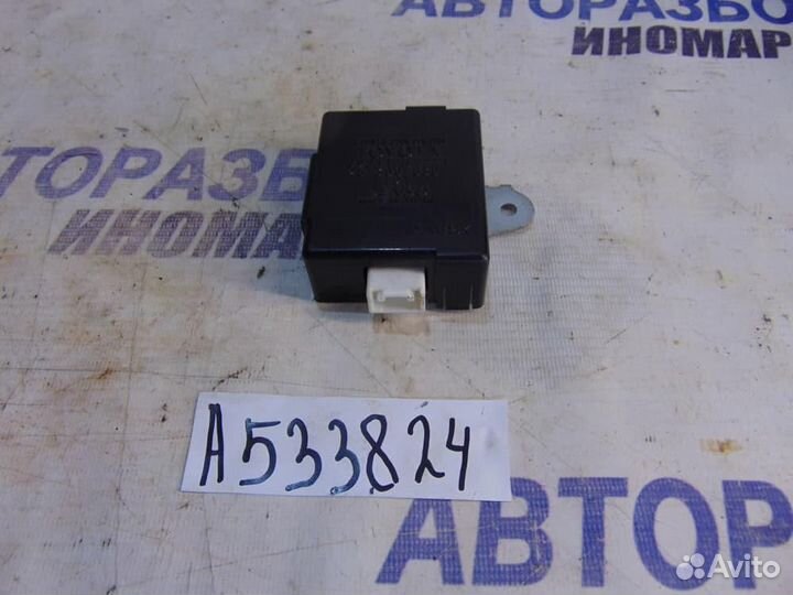 Блок управления центральным замком для Toyota Coro