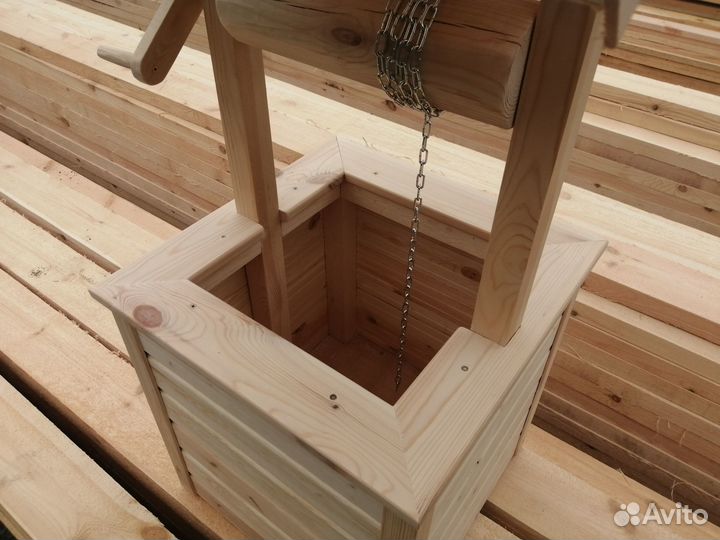 Колодец декоративный
