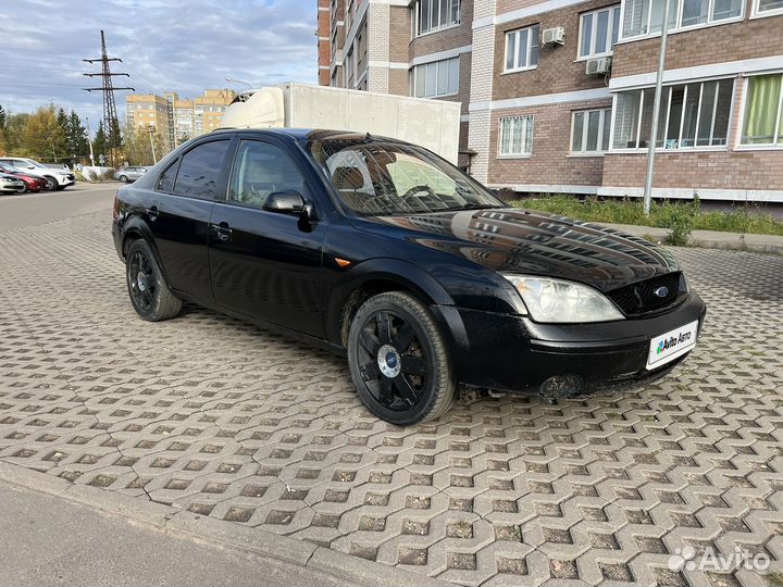 Ford Mondeo 1.8 МТ, 2000, 400 000 км