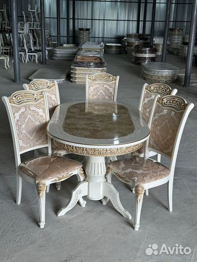 Стол и Стулья