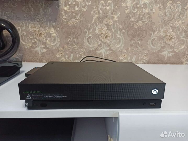 Xbox One X Project scorpio edition