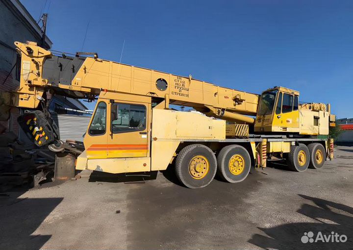 Аренда и услуги автокрана, 50 т, 40 м, с гуськом 16 м