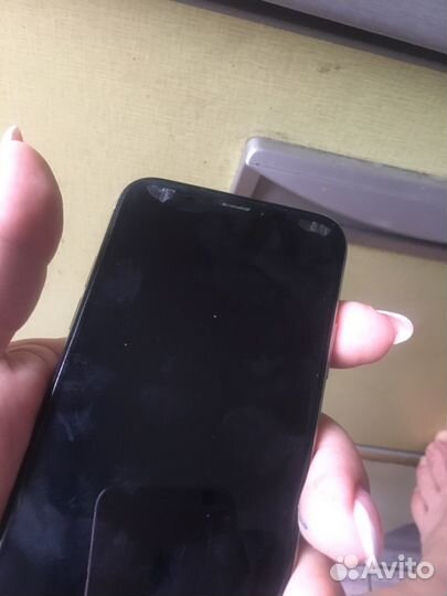 iPhone X, 256 ГБ