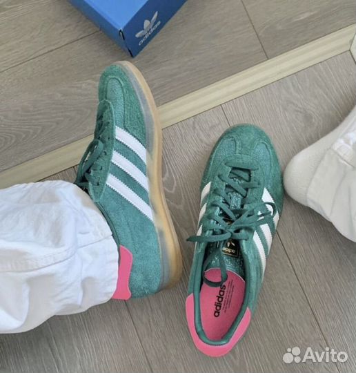 Adidas gazelle женские