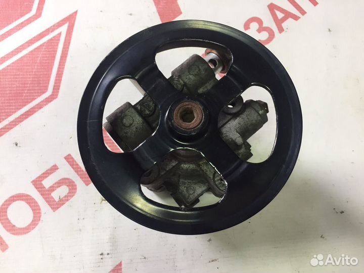 Насос гура Peugeot 4007