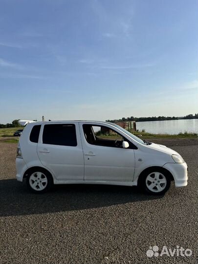 Daihatsu YRV 1.3 AT, 2001, 288 963 км