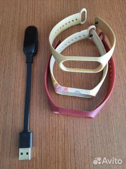 Фитнес-браслет Xiaomi Mi Band 3