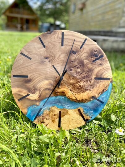 Часы настенные интерьерные