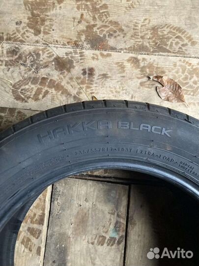 Nokian Tyres Hakka Black 235/55 R17