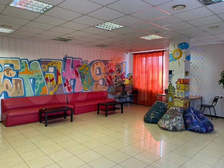 Комната 30 м² в > 9-к., 4/5 эт.