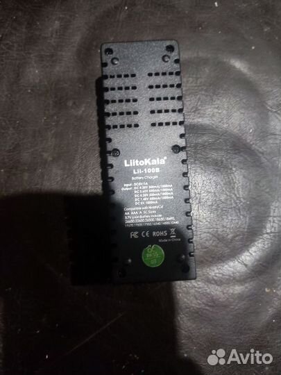 Зарядное устройство liitokala lii 100B