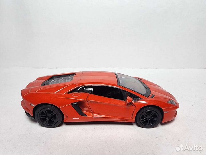 Lamborghini Aventador Kinsmart 1:38