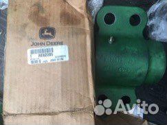 Джон Дир 8430 опора моста 1300 RE62205 John Deere