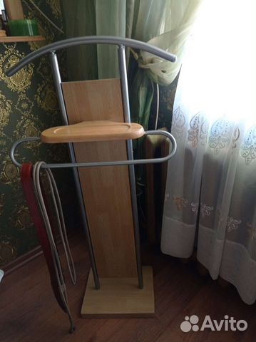 Вешалка для одежды напольная