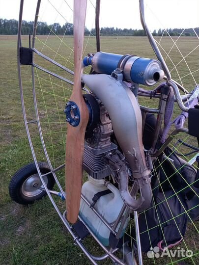 Паратрайк, паралет Титан Гудс