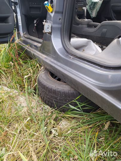 Левый порог ситроен с4 темно-синий