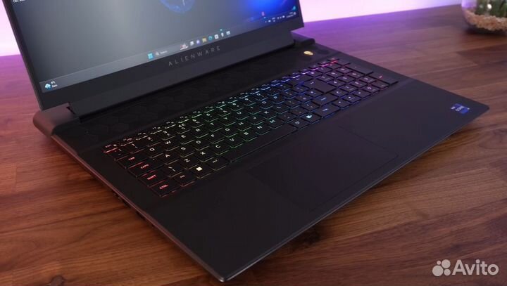 Alienware M18 i9 13980HX / RTX 4090 / 64GB /4TB
