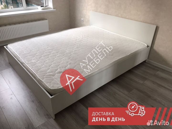 Кровать двухспальная