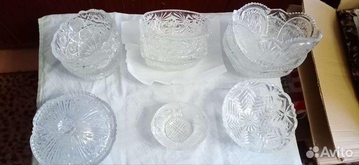 Хрустальные вазы, рюмки