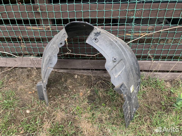 Подкрылок передний левый hyundai ix35