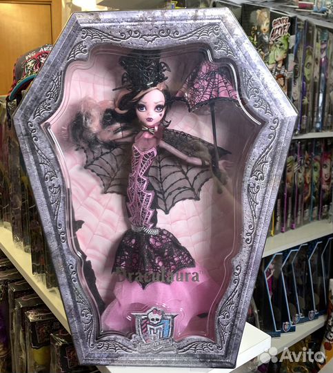 Куклы коллектор комик кон Монстр Эвер Афтер Хай