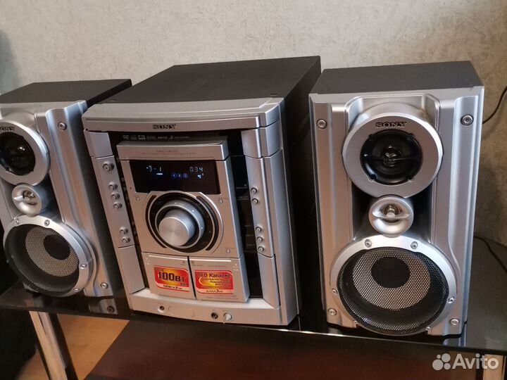 Музыкальный центр sony