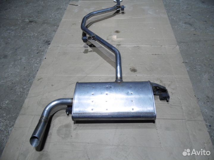 Глушитель Тойота Приус 50