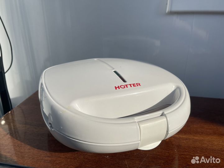 Бутербродница Hotter