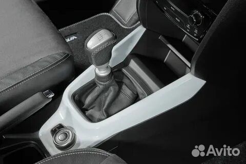 Декор/накл. центр. панели Suzuki V990E0-54P77-26U