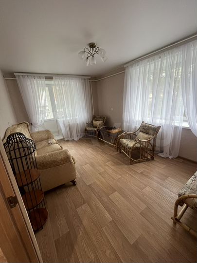 3-к. квартира, 58,4 м², 2/2 эт.